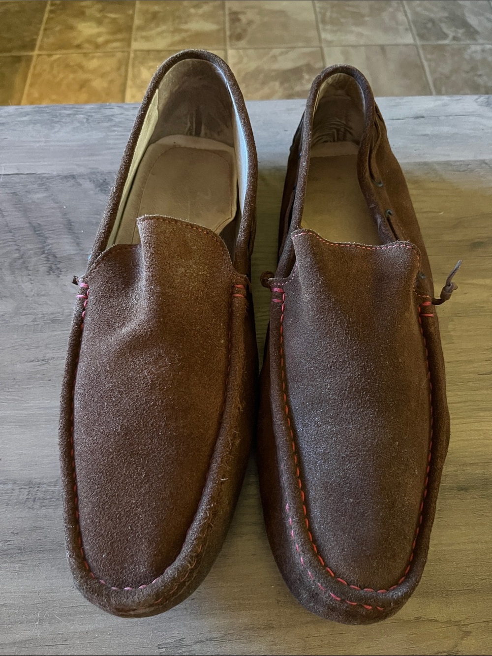 Bacco Bucci Brown Suede Loafers with Red Contrast Stitching